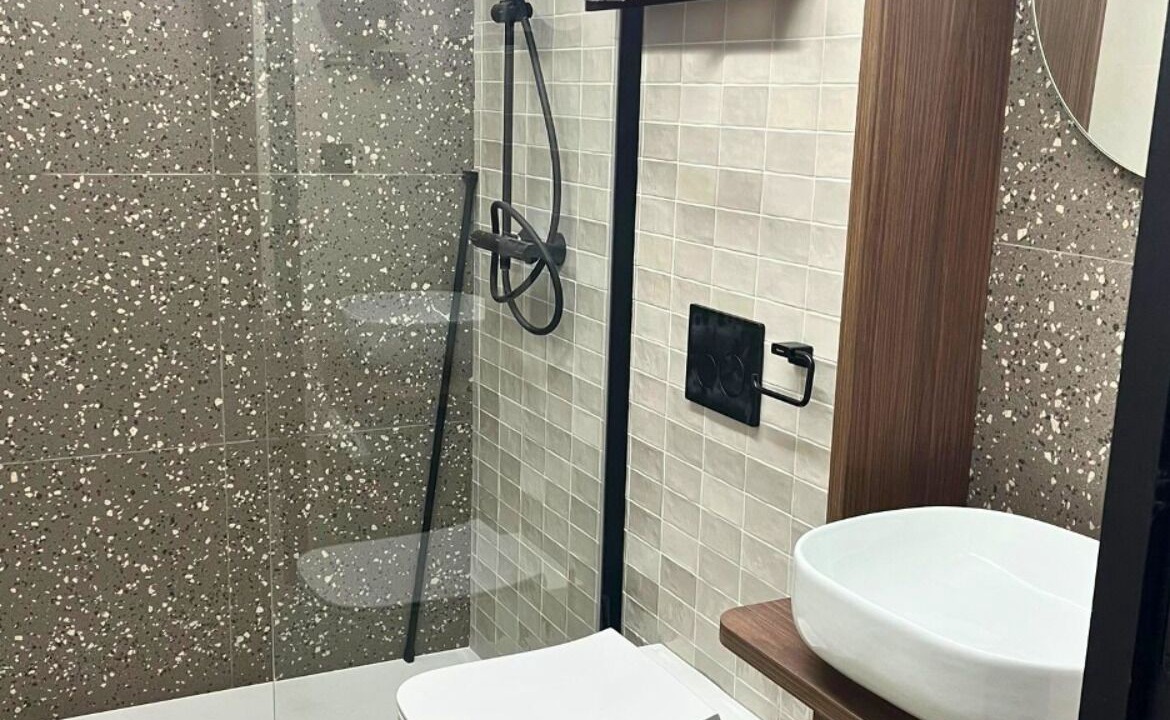 Photo of Others in Clisson