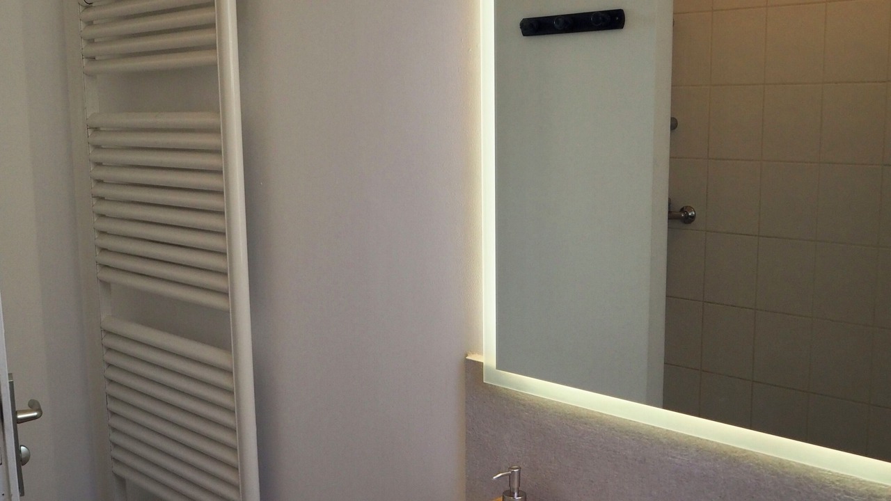 Photo of Bathroom in Sainghin-en-Weppes