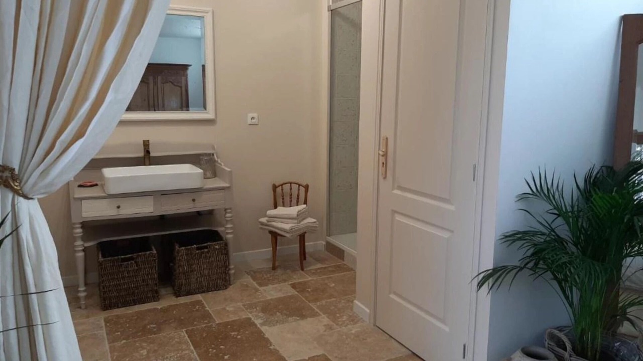 Photo of Bathroom in Rugles