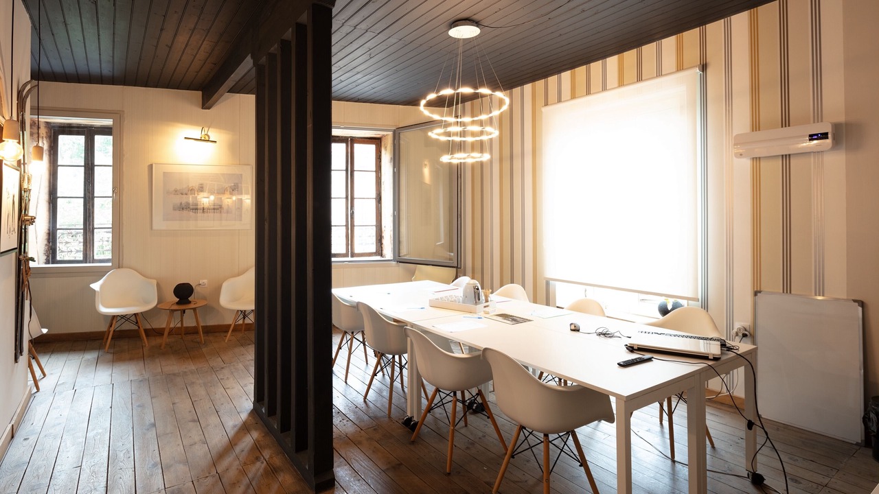 Photo of Others in Leran