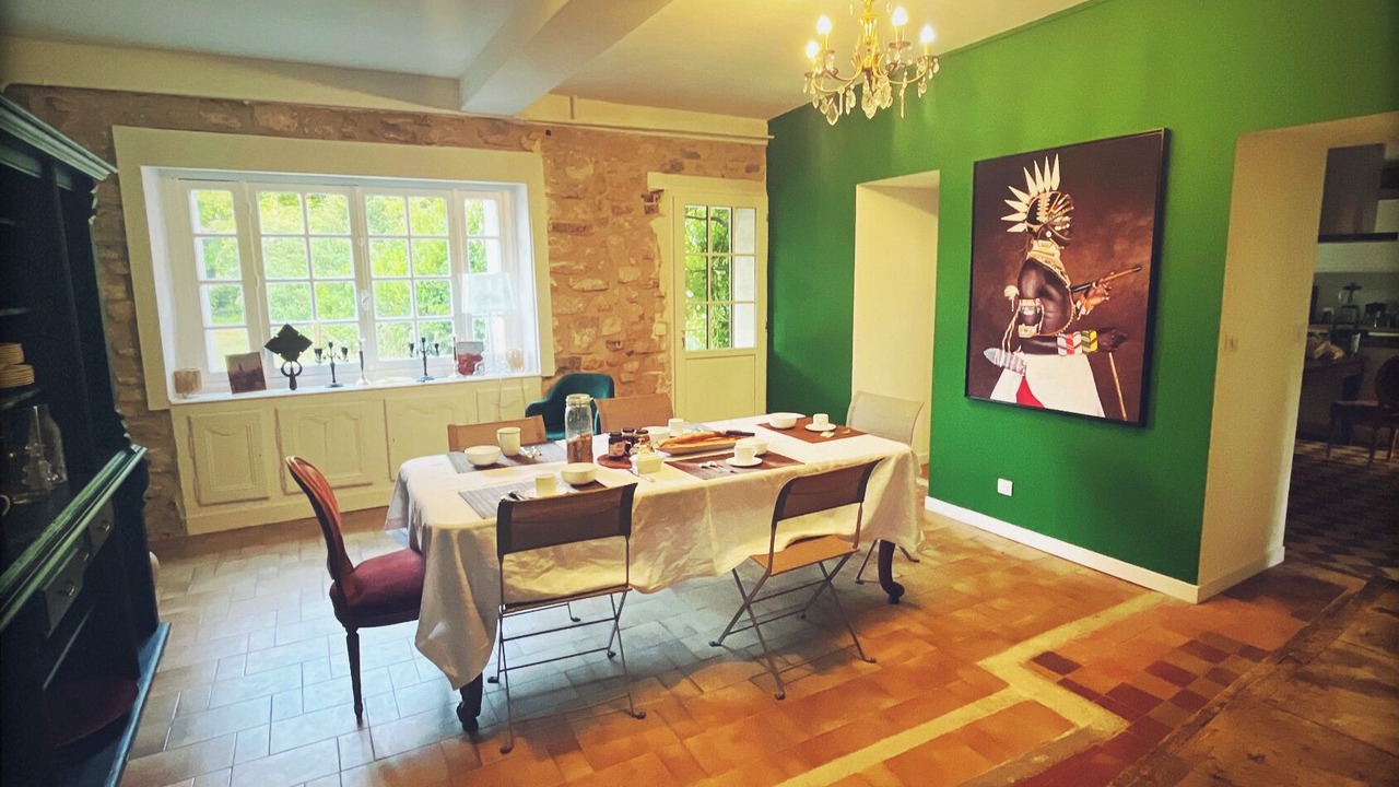 Photo of Livingroom in Fontaine-Chaalis