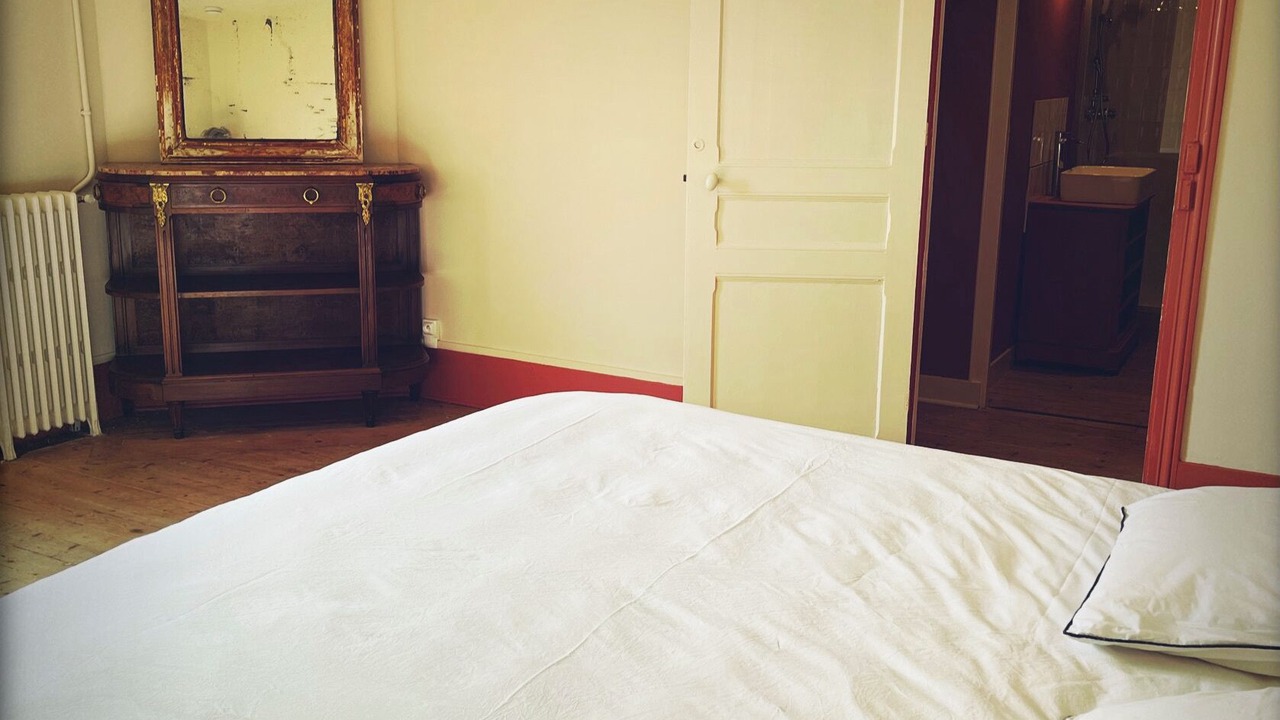 Photo of Bedroom in Fontaine-Chaalis