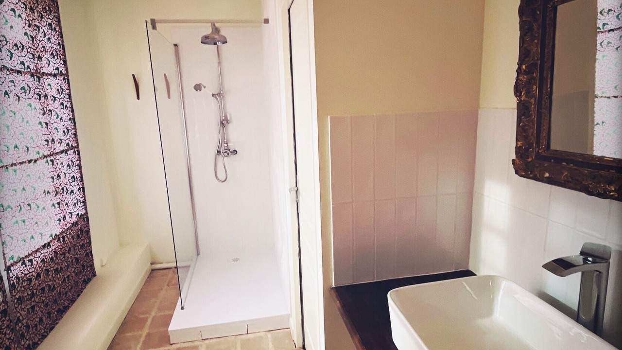 Photo of Bathroom in Fontaine-Chaalis