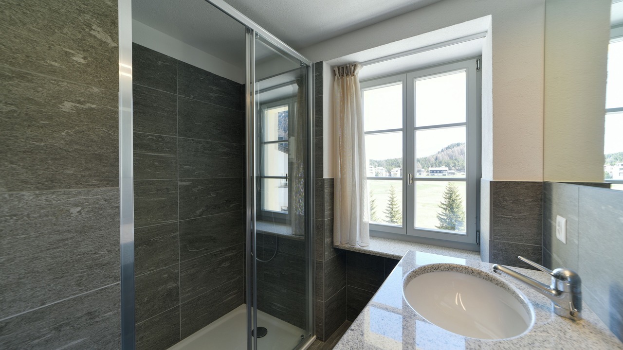 Photo of Bathroom in Maloja