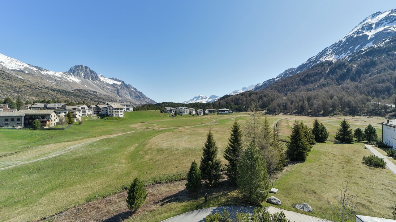 Photo of Others in Maloja
