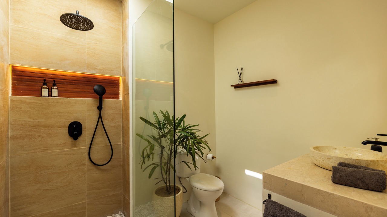 Photo of Bathroom in Selong Belanak