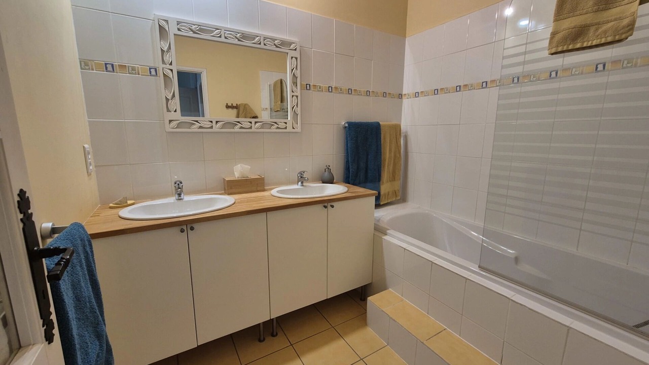 Photo of Bathroom in Ray-sur-Saone