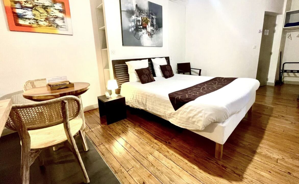 Photo of Bedroom in Bayonne