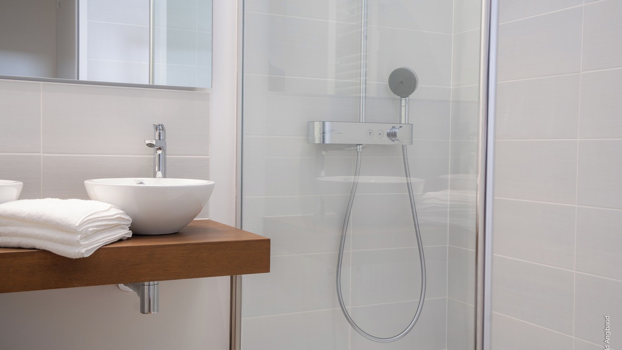 Photo of Bathroom in Distre