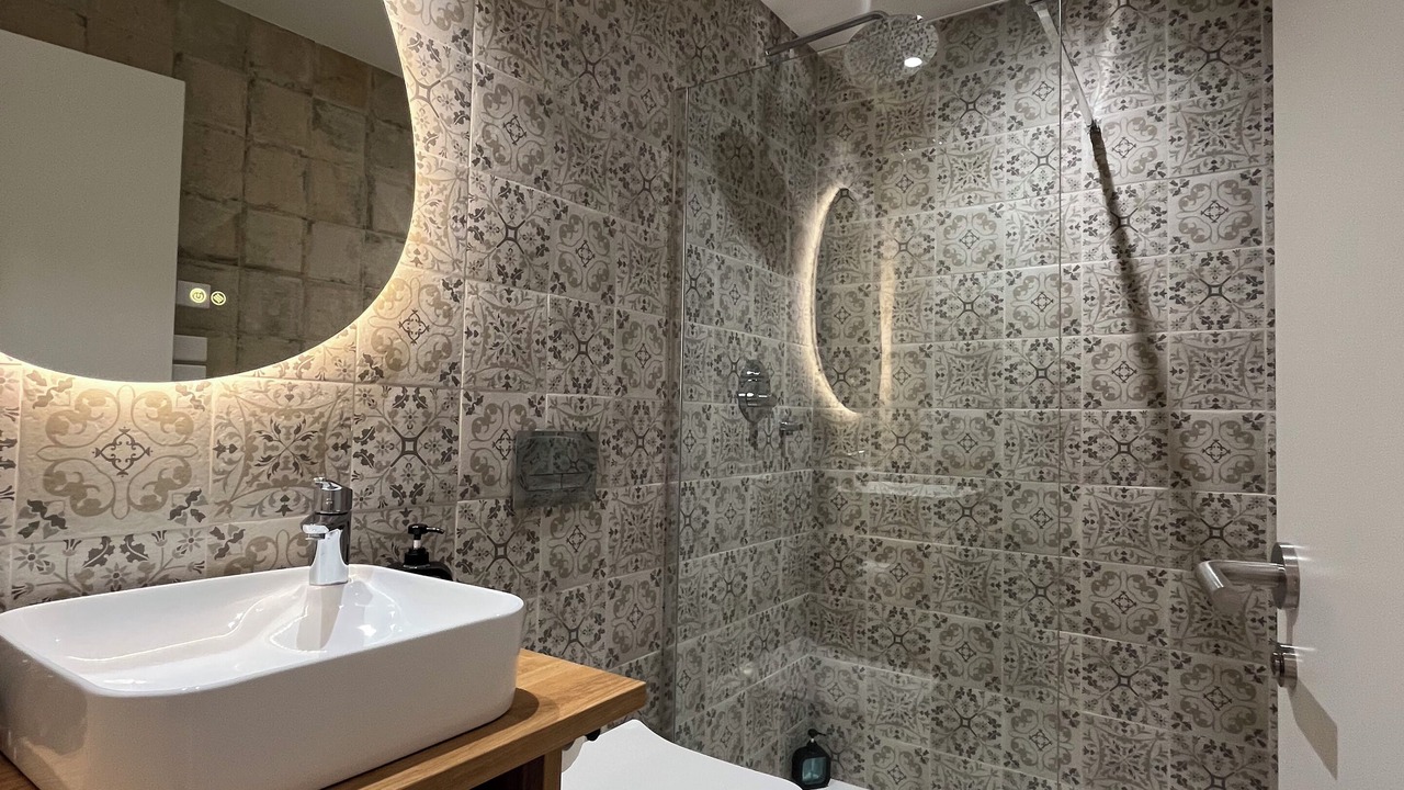Photo of Bathroom in Pego