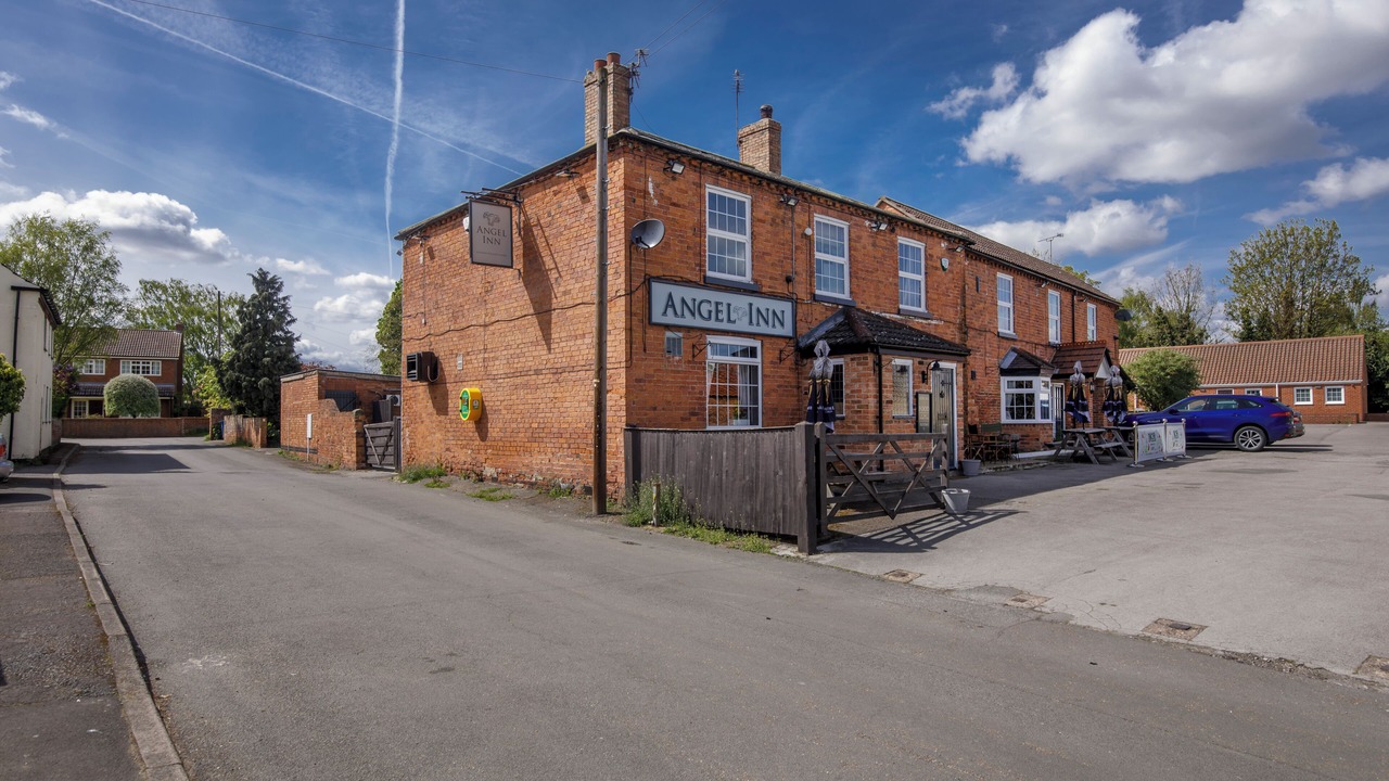 Photo of Patio Balcony in Bircotes