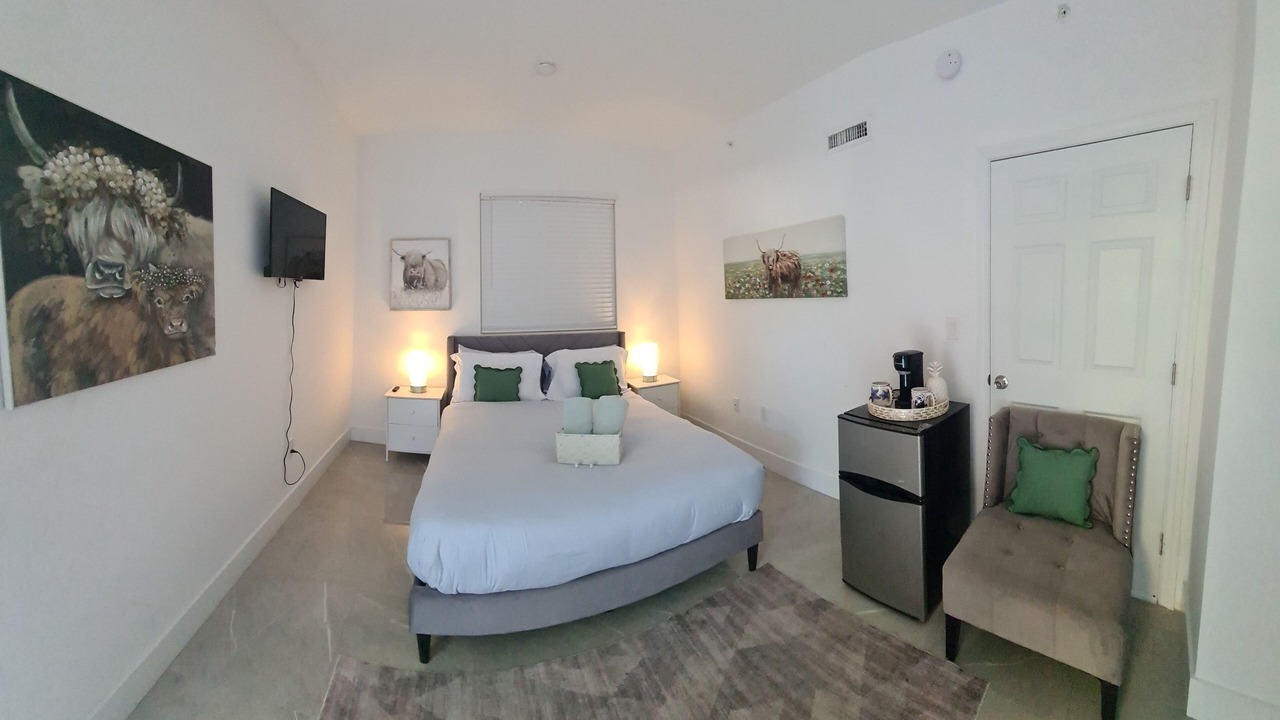 Photo of Bedroom in Little Haiti