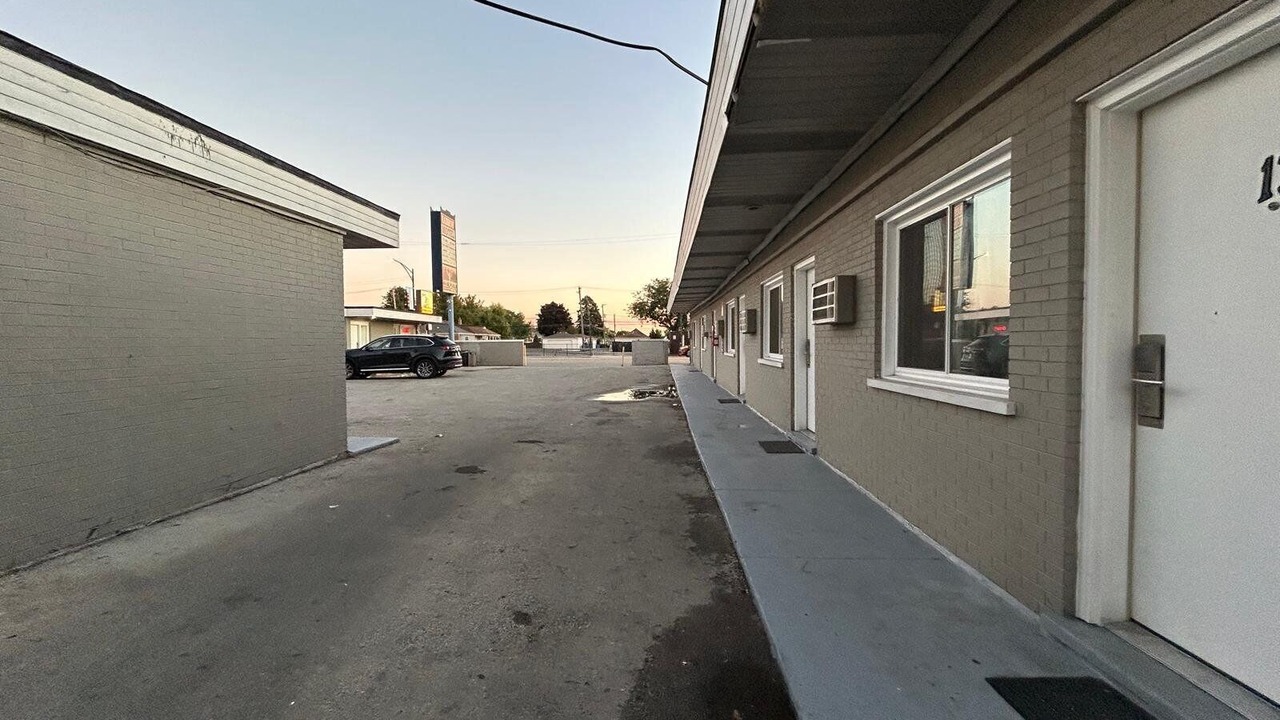 Photo of Outdoor in Garfield Ridge