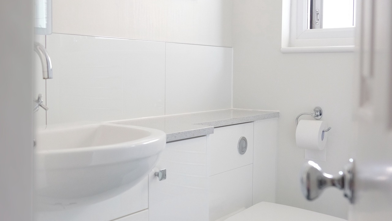 Photo of Bathroom in Mylor Churchtown