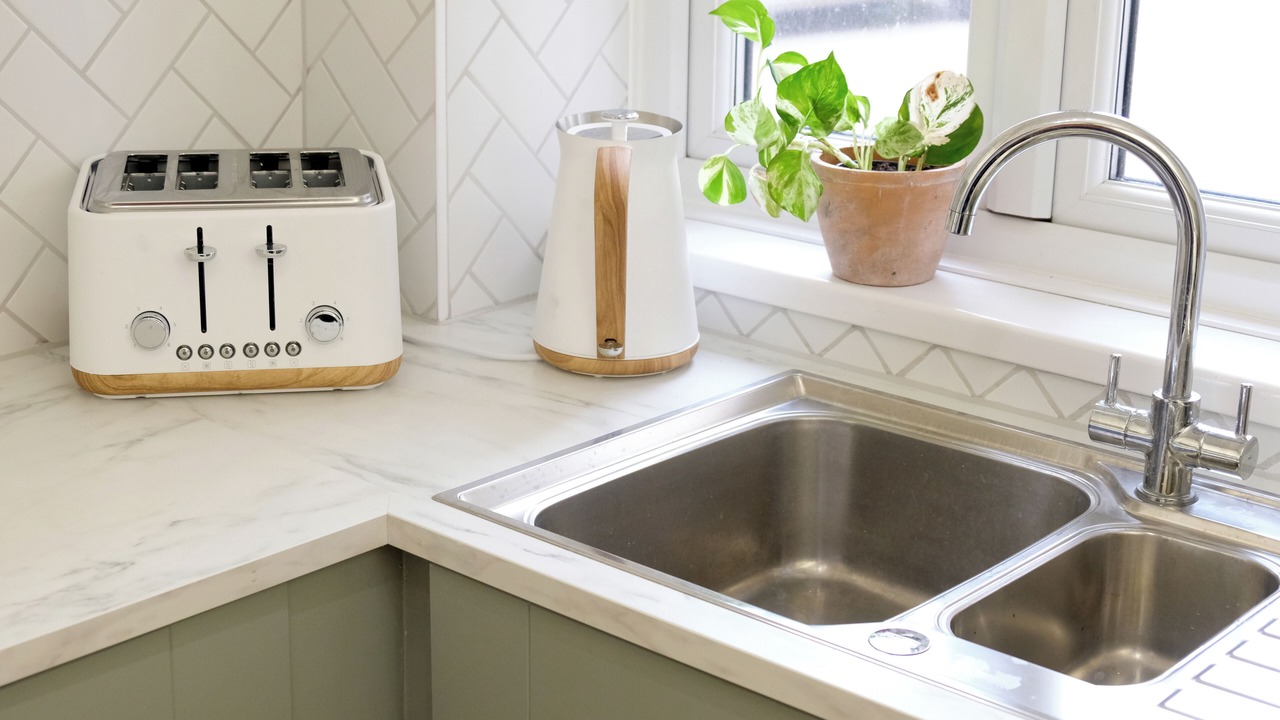 Photo of Kitchen in Mylor Churchtown