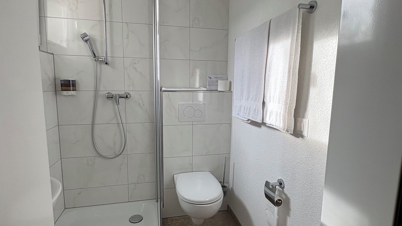 Photo of Bedroom in Jona
