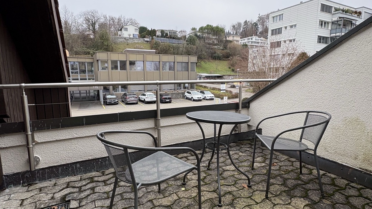 Photo of Outdoor in Jona