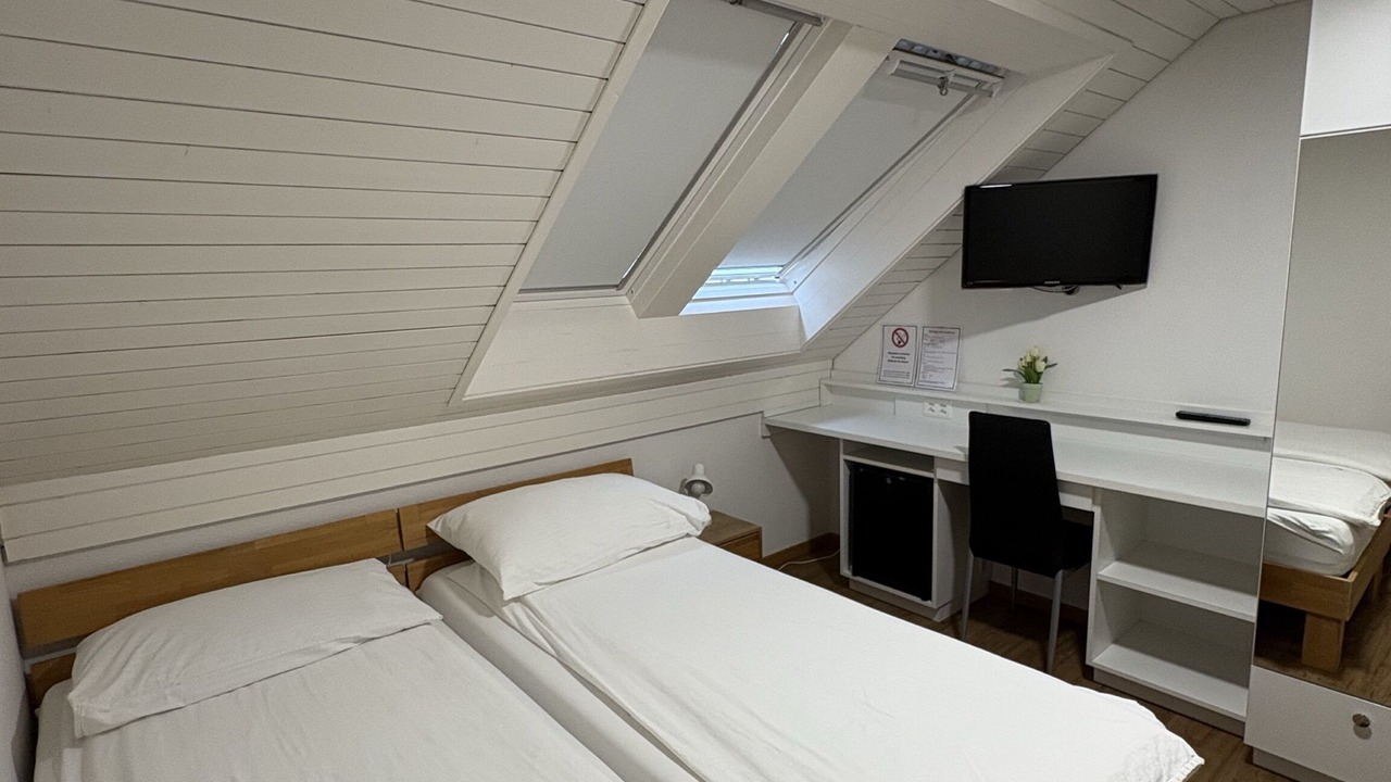 Photo of Bedroom in Jona