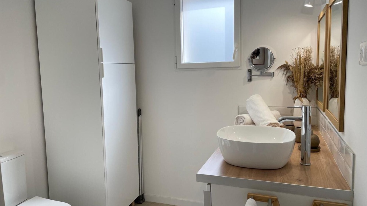 Photo of Bathroom in Figari