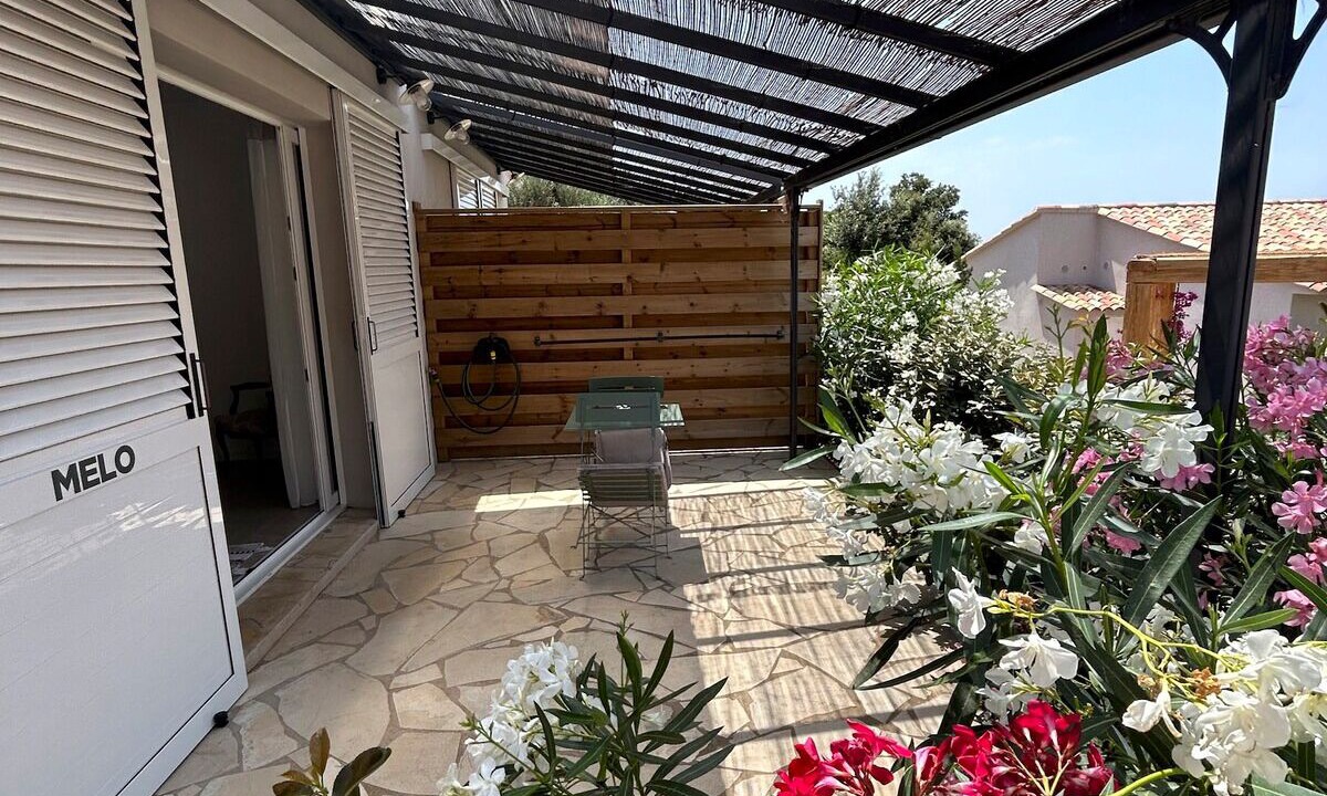 Photo of Others in Figari