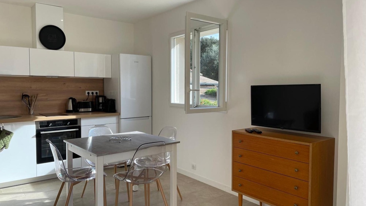 Photo of Others in Figari