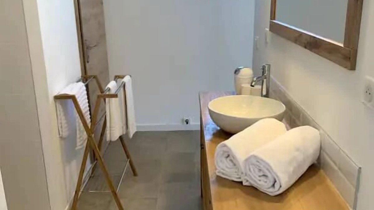 Photo of Bathroom in Figari