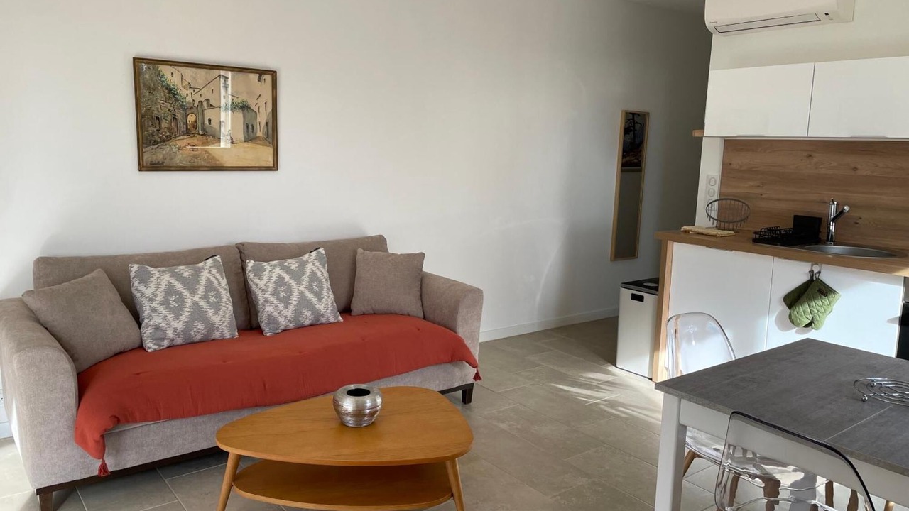 Photo of Others in Figari