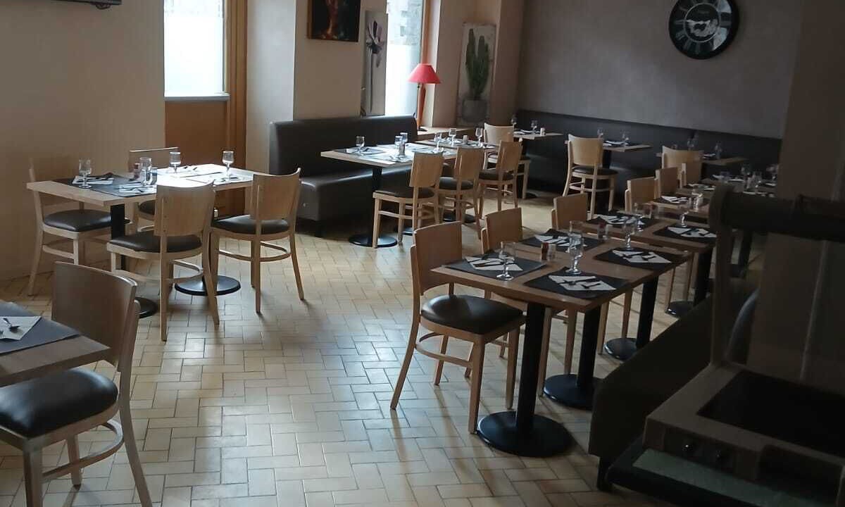 Photo of Others in Collinee