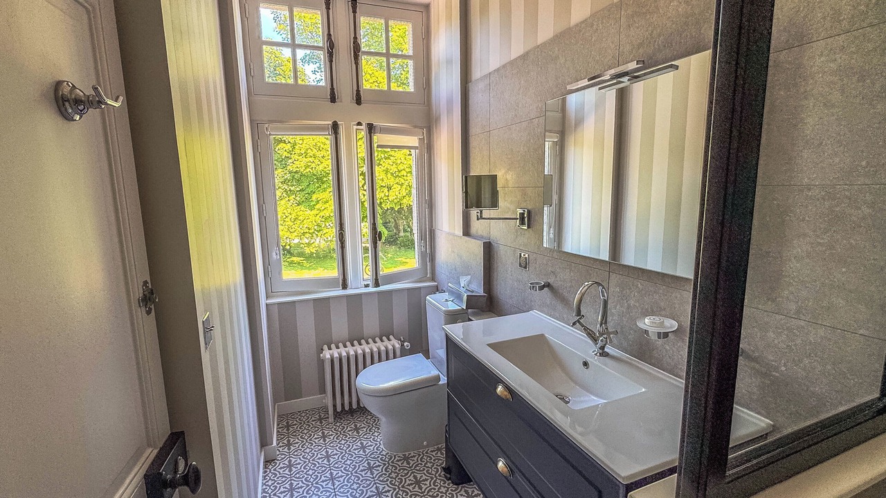 Photo of Bathroom in Taden