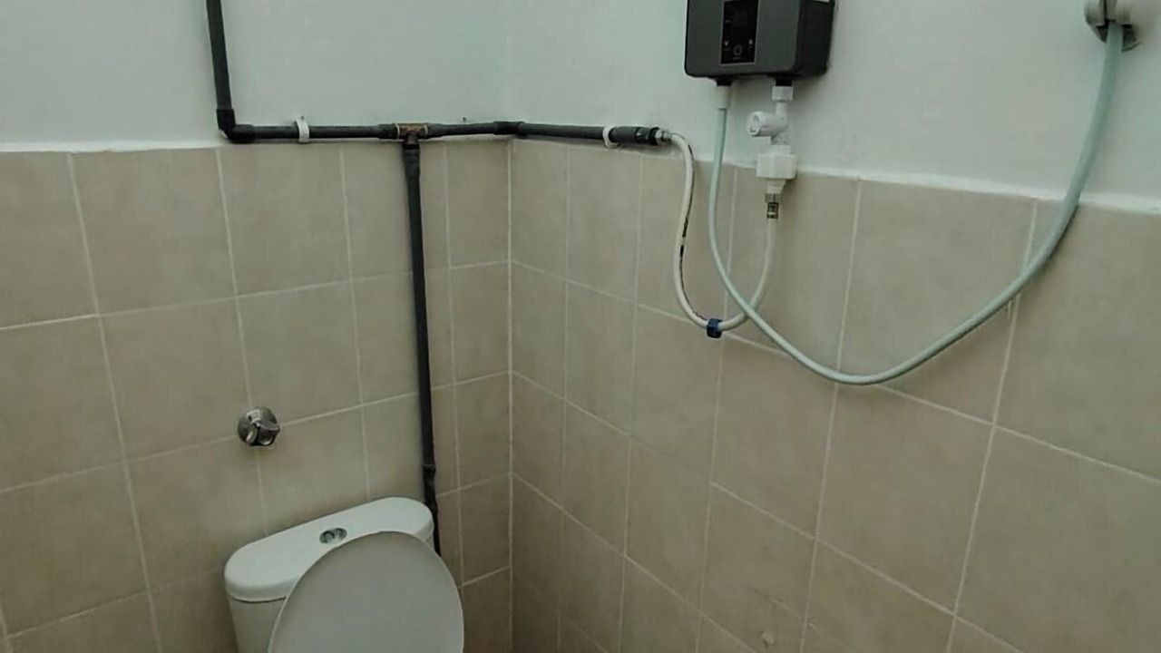 Photo of Bathroom in Alor Gajah