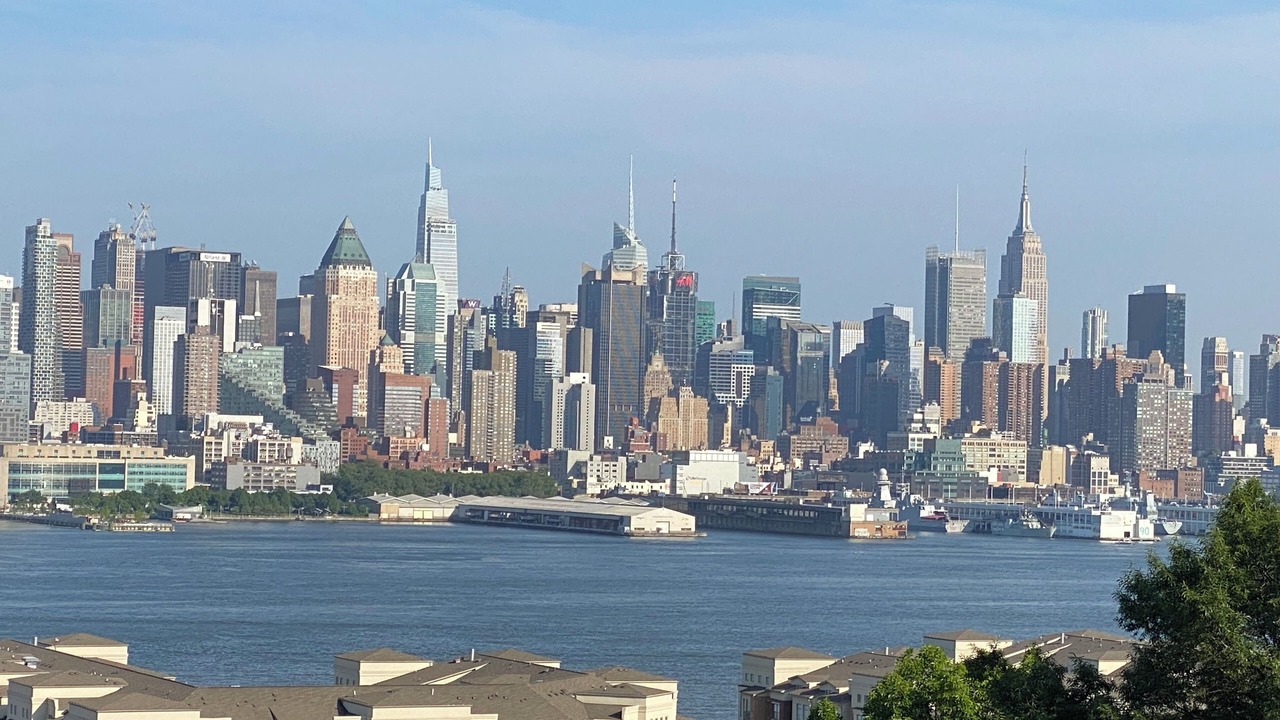 Photo of Outdoor in West New York