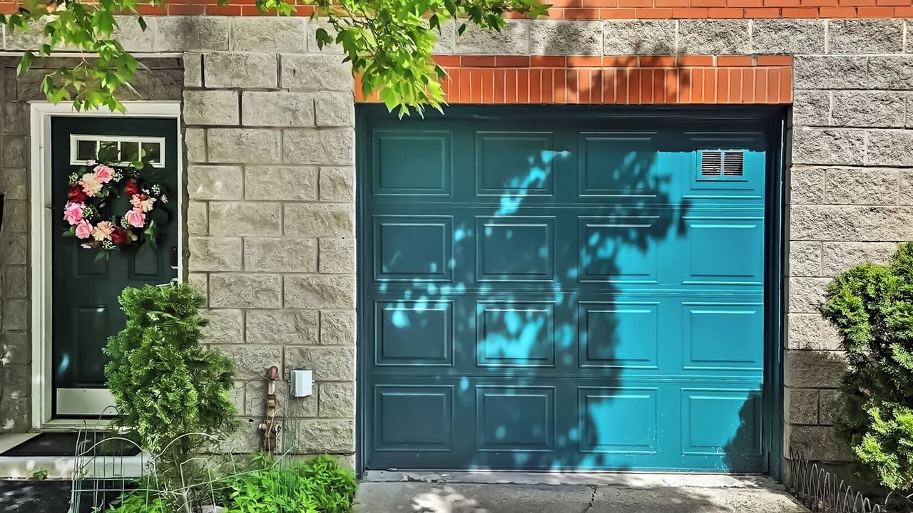 Photo of Outdoor in West Town