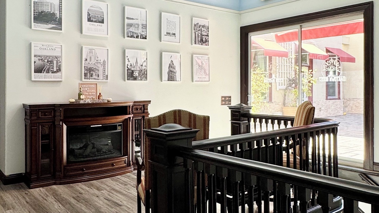 Photo of Others in Downtown Oakland