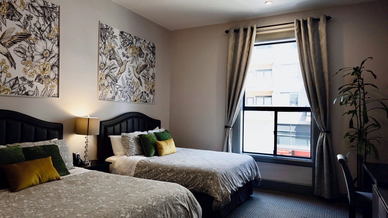 Photo of Bedroom in Downtown Oakland