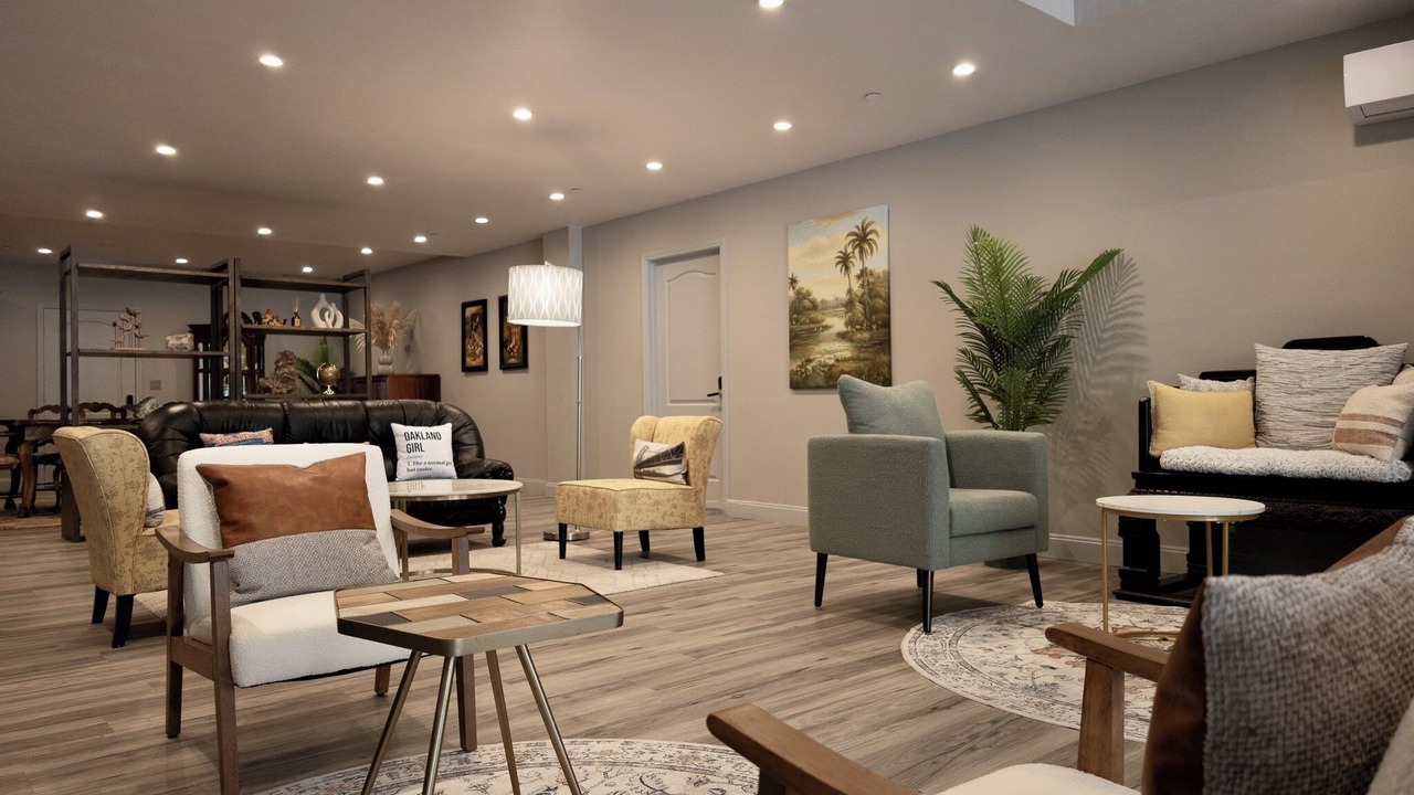 Photo of Others in Downtown Oakland