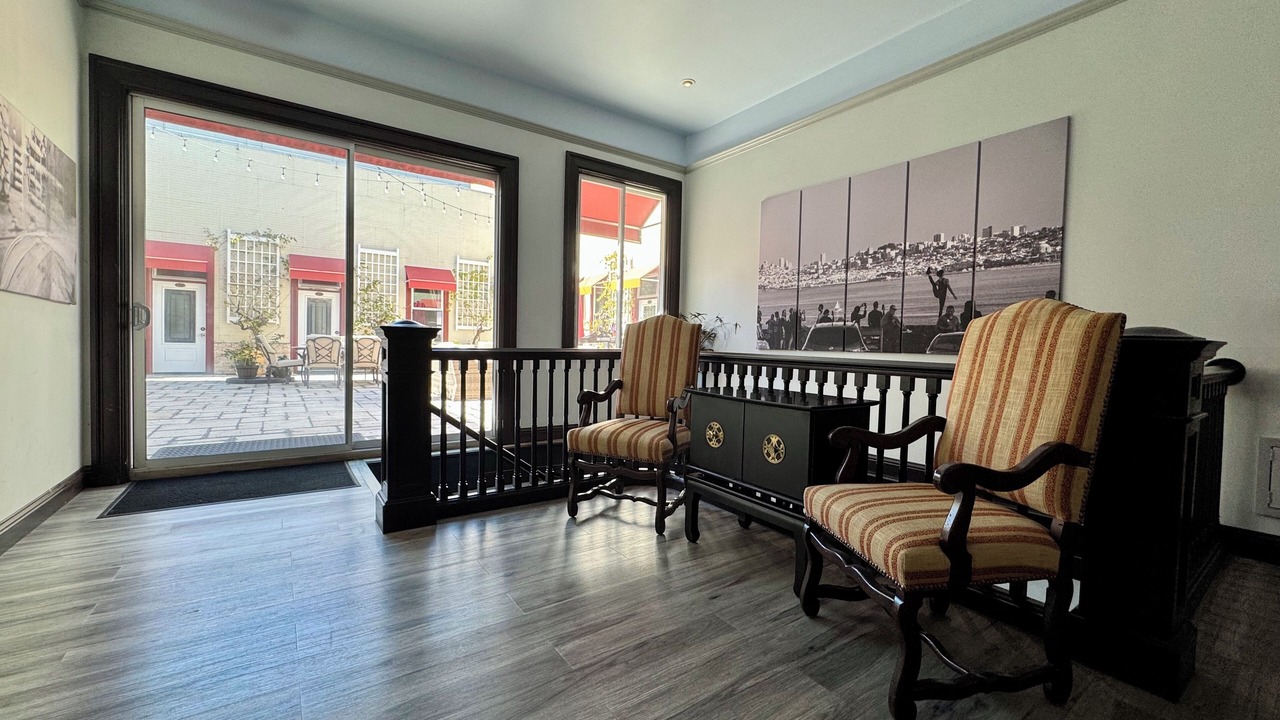 Photo of Others in Downtown Oakland