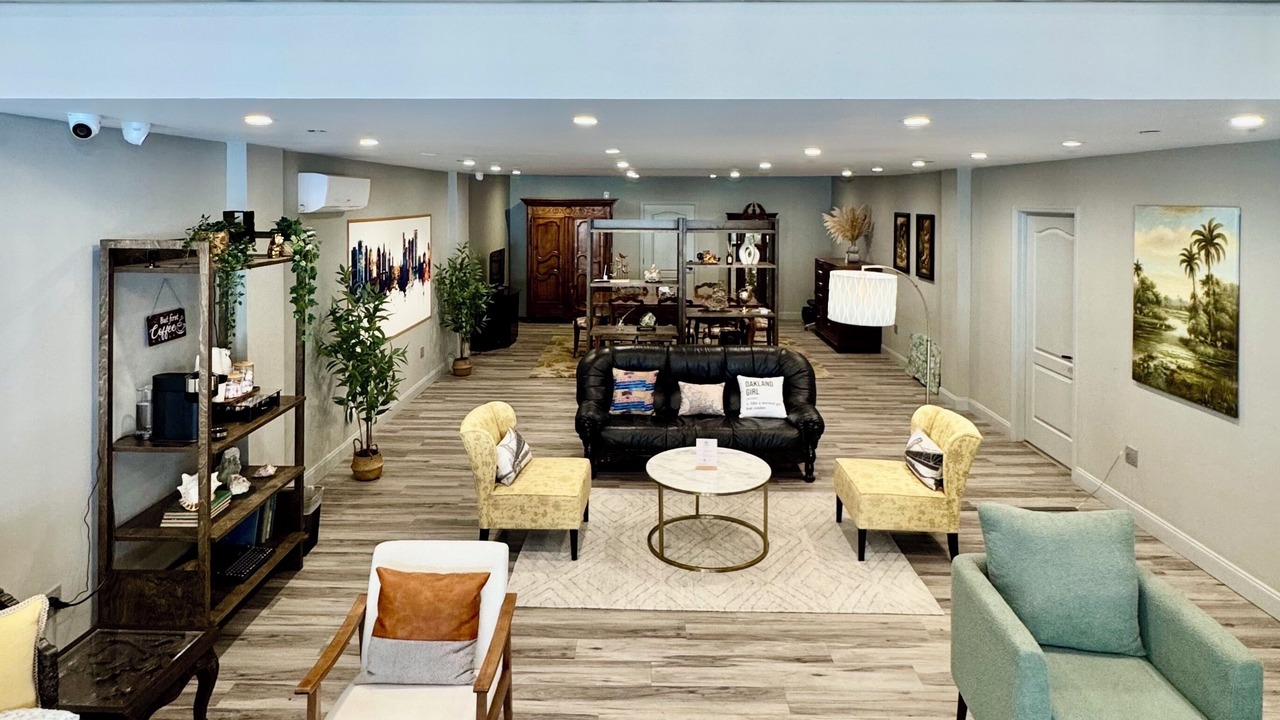 Photo of Others in Downtown Oakland