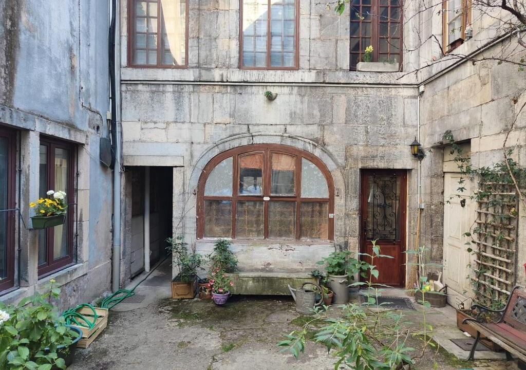 Photo of Outdoor in Besancon