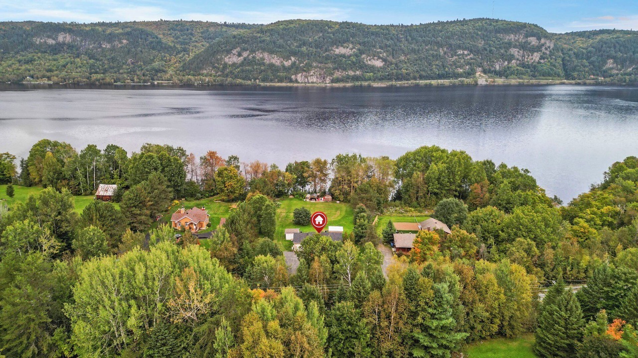 Photo of Outdoor in Saint-Jean-des-Piles