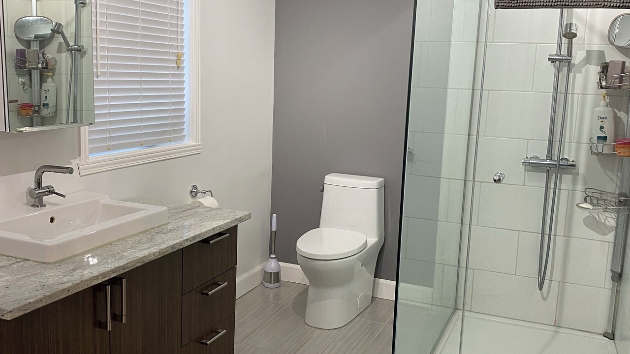 Photo of Bathroom in Saint-Jean-des-Piles