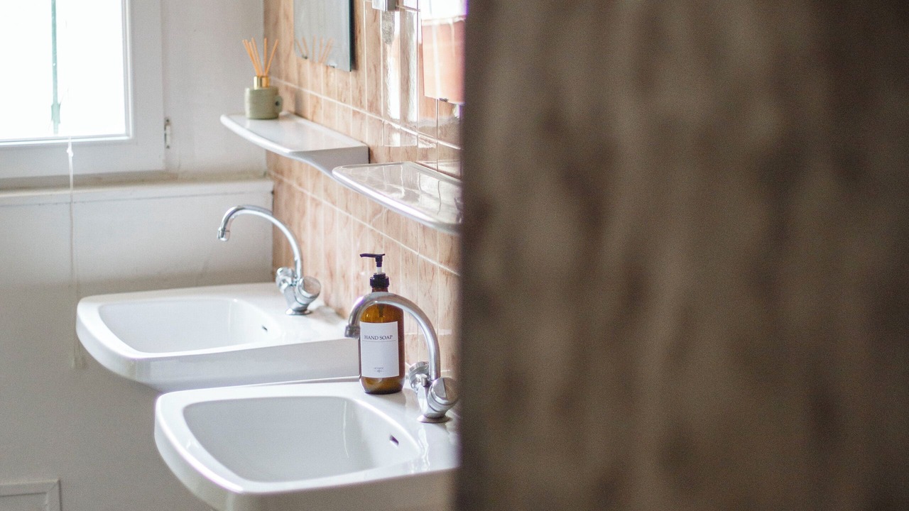 Photo of Bathroom in Laroque-de-Fa