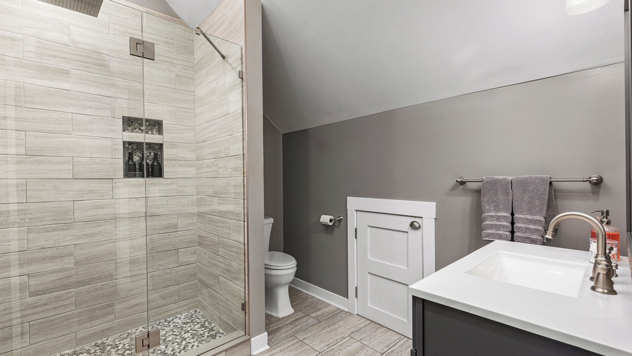 Photo of Bathroom in Arcadia