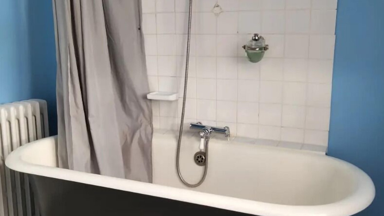 Photo of Bathroom in Jaunay-Clan