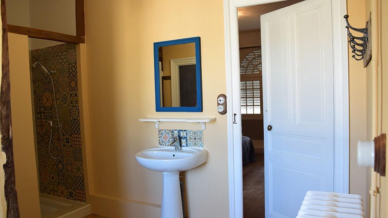 Photo of Bathroom in Jaunay-Clan