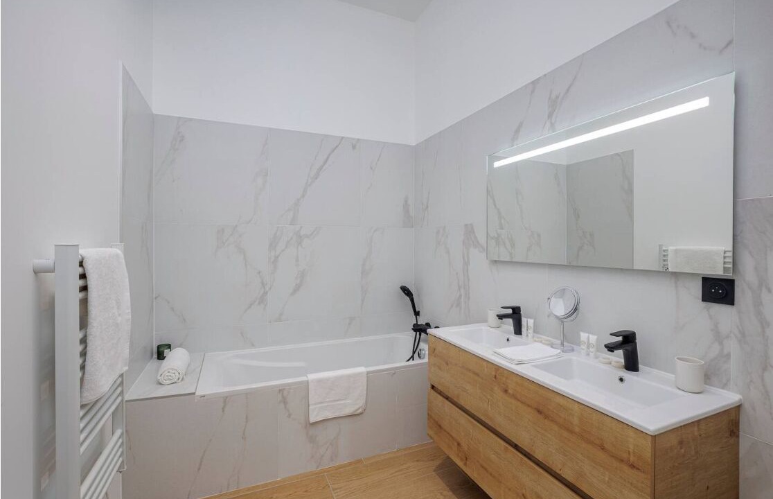 Photo of Bathroom in Vourles