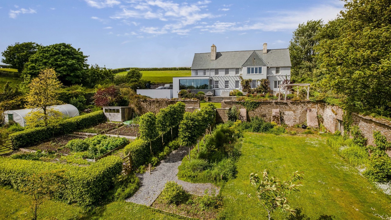 Photo of Others in Dartmouth