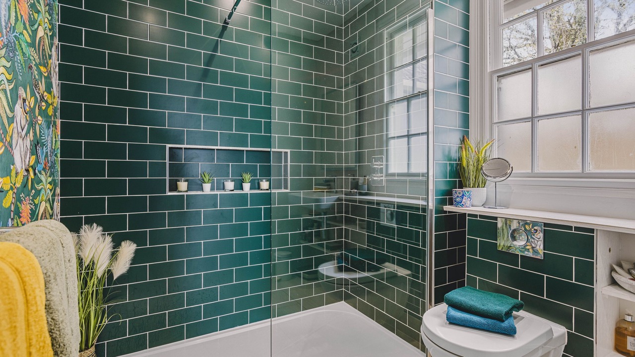 Photo of Others in Dartmouth