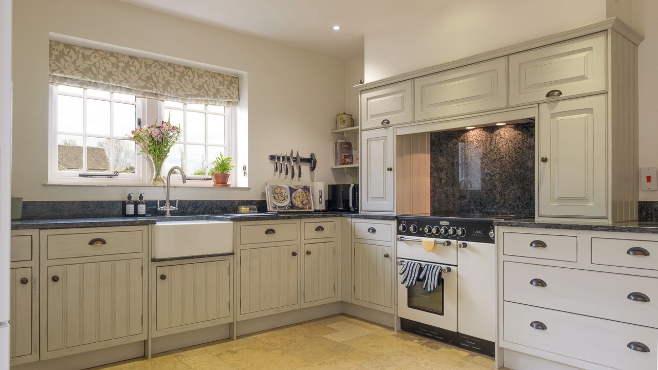 Photo of Kitchen in Easton Grey