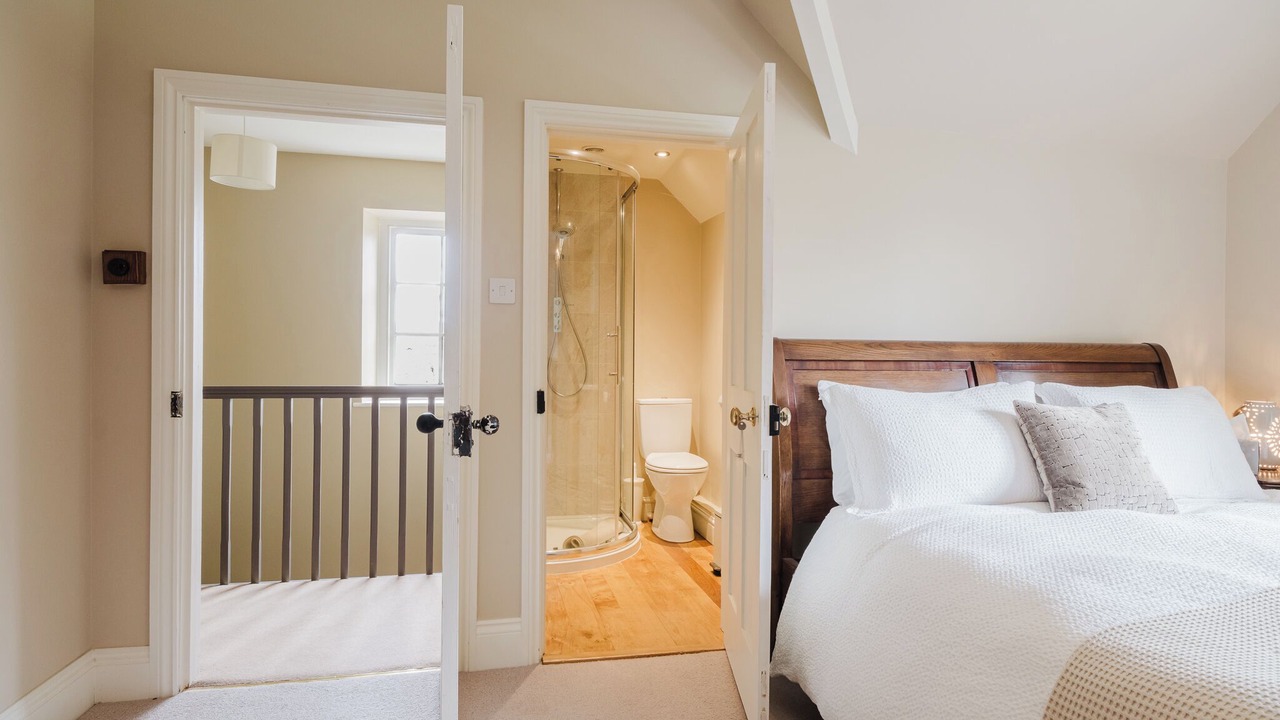 Photo of Others in Easton Grey