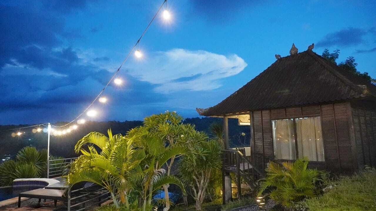 Photo of Outdoor in Mushroom Bay